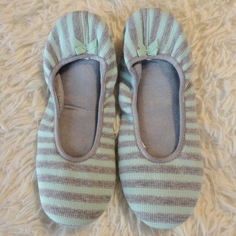NEW Victoria's Secret Fireside Thermal Knit Ballet Slippers